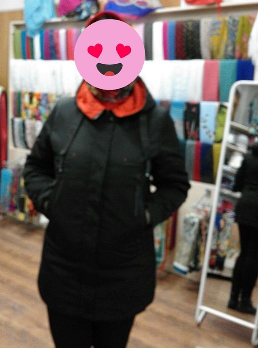 Продам осеннюю куртку