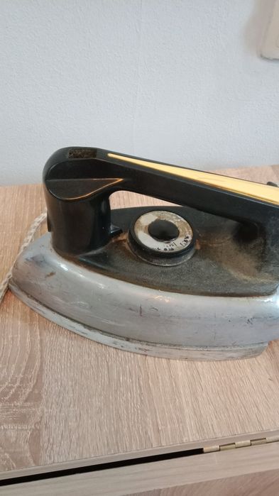 Утюг советский продам