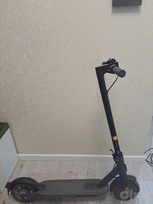Электросамокат Mi Electric Scooter 3
