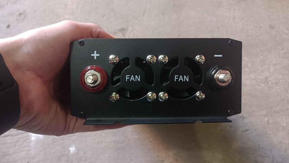 Преобразователь напряжения