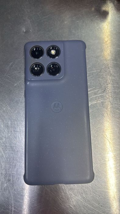 Моторола 60 смартфон 256