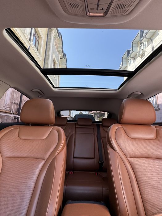 Продается Bestune b70 full