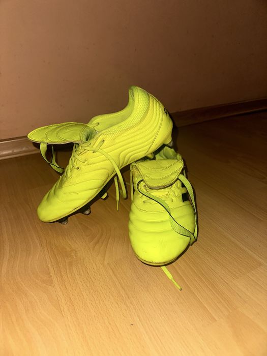 Ghete cu filet. Adidas copa