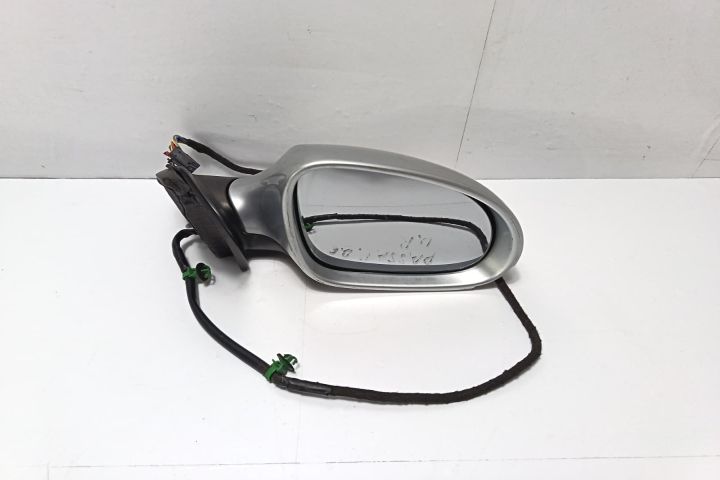 Oglinda dreapta electrica 3C0857924 Volkswagen VW Passat B6