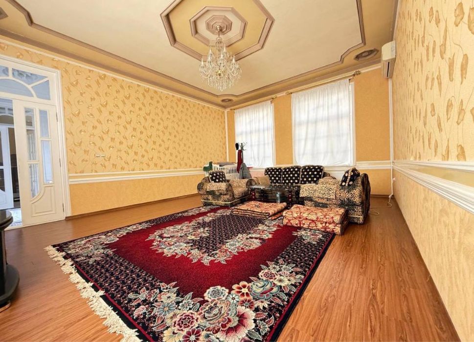 Яккасарайский район  Продается участок на Ракат махалле.