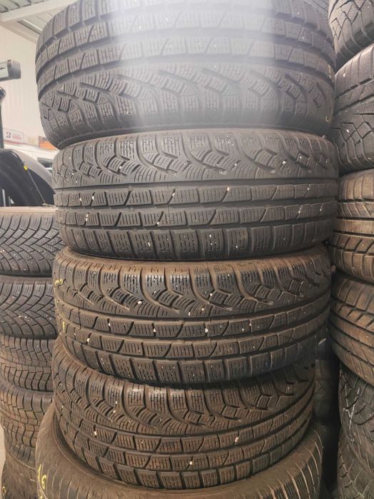 4бр.зимни гуми 205/50/17 Pirelli