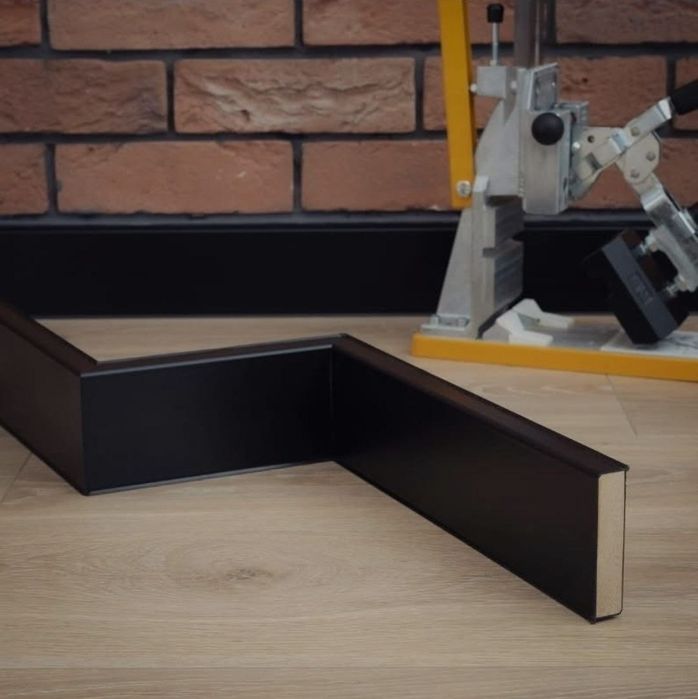 Установка плинтус МДФ plintus urnatamiz