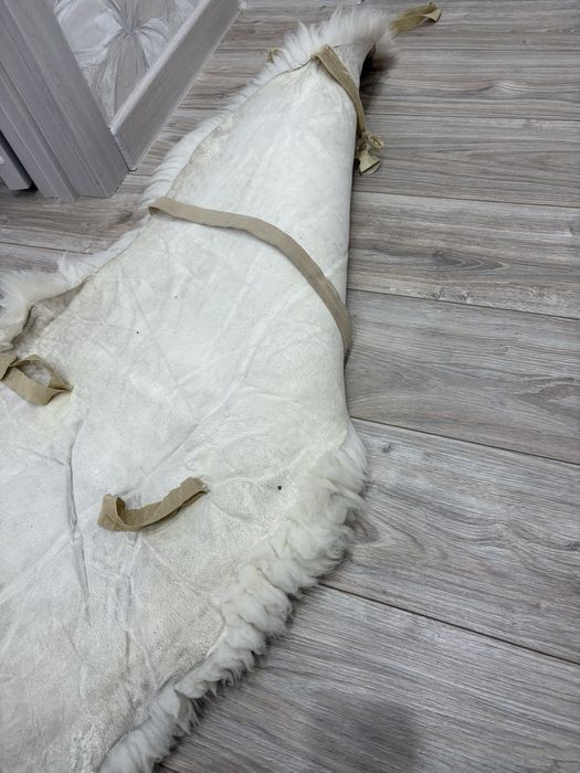 Чехол овечьи в отличном состояни