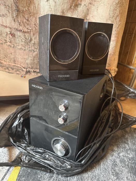 Колонки 2.1 с сабвуфером Microlab M-223