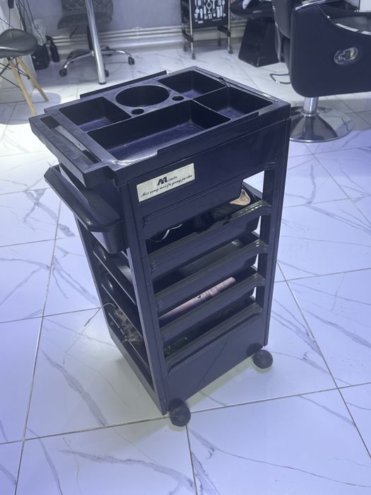 Помошник для парихмахеров