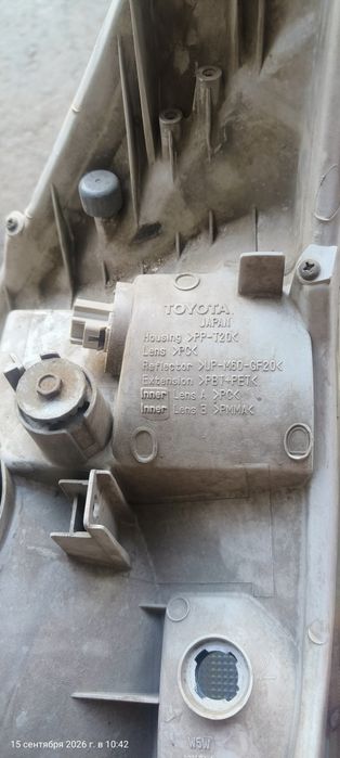 Продам фара от Тойота Прада 120