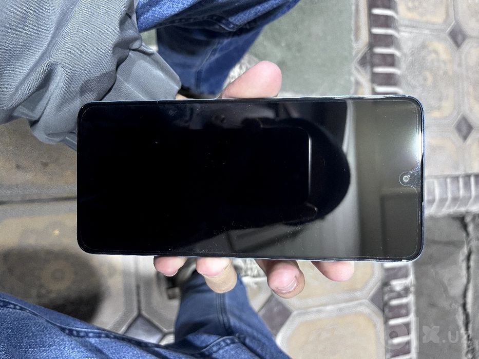 Huawei nova Y74 .