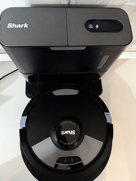 Robot de aspirare Shark