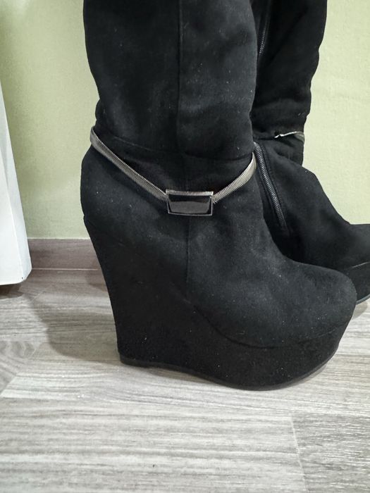 Продам сапоги в отличном состояний