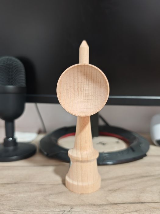 Ken KROM Lambo Shape Beech Nou