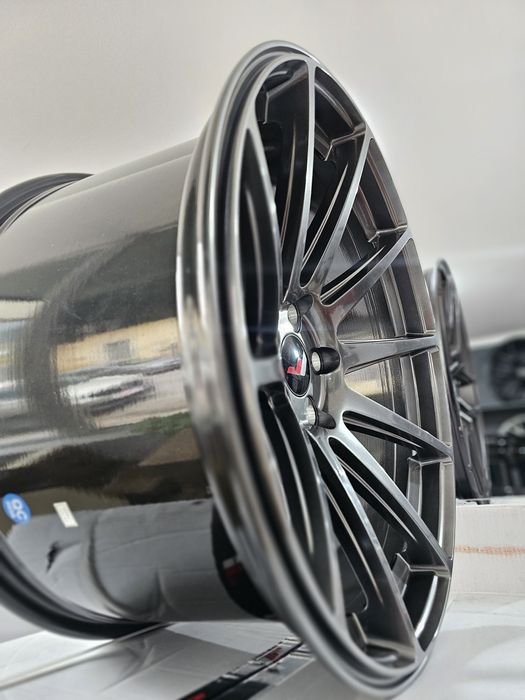 Jante concave Japan Racing JR11