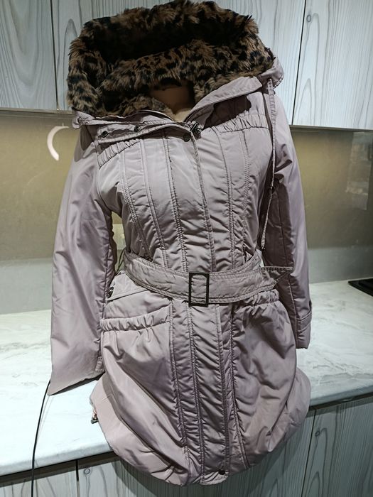 Куртки, парки женские