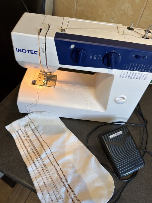 Masina de cusut festonat si butoniere Inotec (ca noua)
