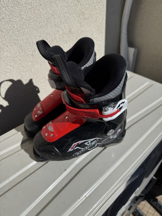 Детски ски обувки