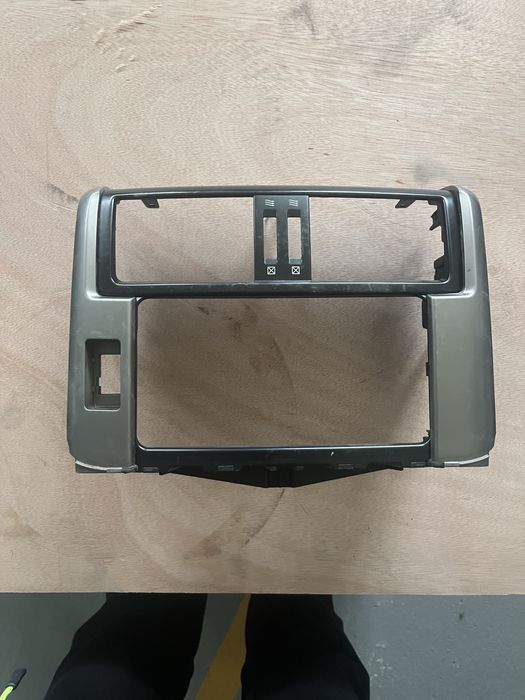 Рамка магнитолы Прадо 150