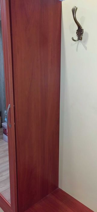 Продавам запазено Портманто