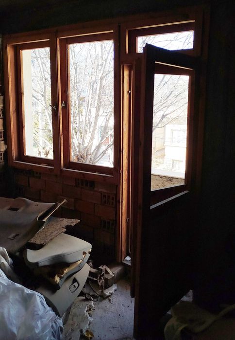 дървена дограма- пищов-222 / 226 см.