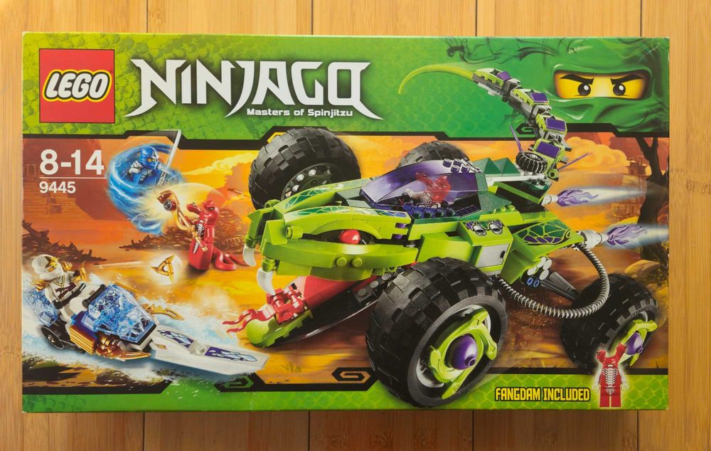 Set LEGO Ninjago SIGILAT 9445 Fangpyre Truck Ambush