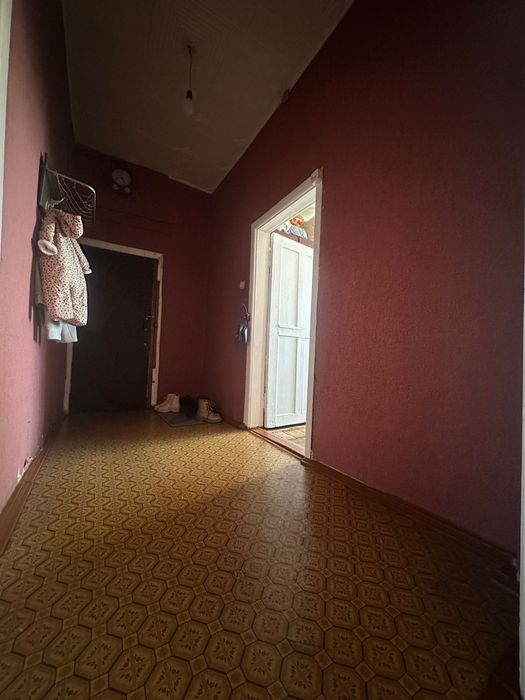 Продам 3 х ком квартиру