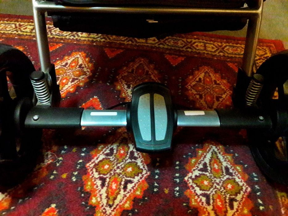 Продаю коляску в отличном состоянии