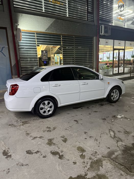 Chevrolet (Lacceti) Gentra M|T