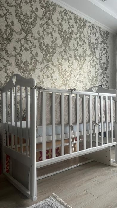 Детская кроватка