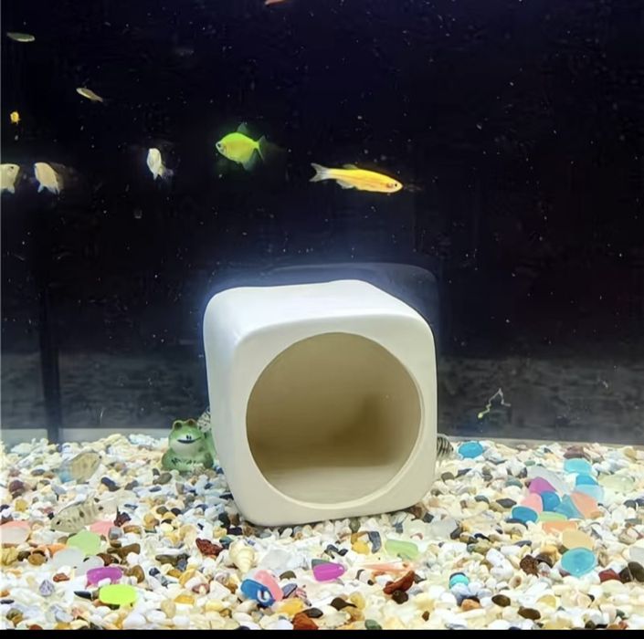 Продам домики для рыбок