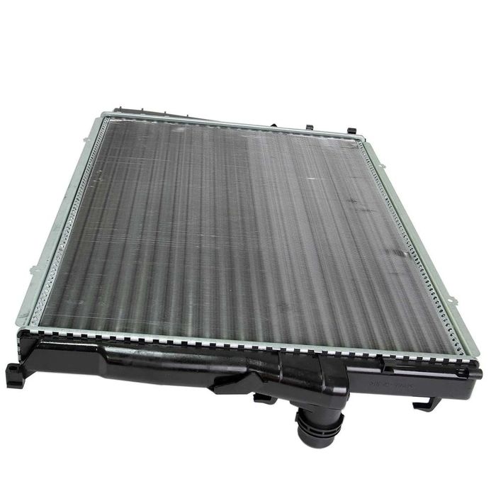 Radiator apa racire motor nou BMW seria 3 E46, Z4 E85