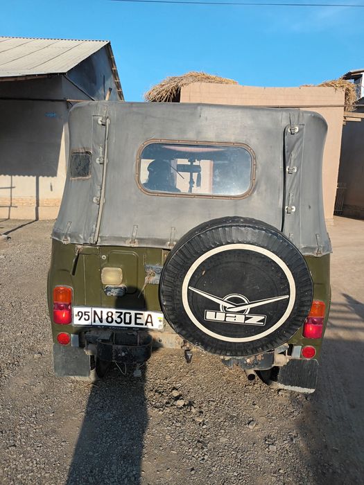 Uaz sotiladi holati yaxshi