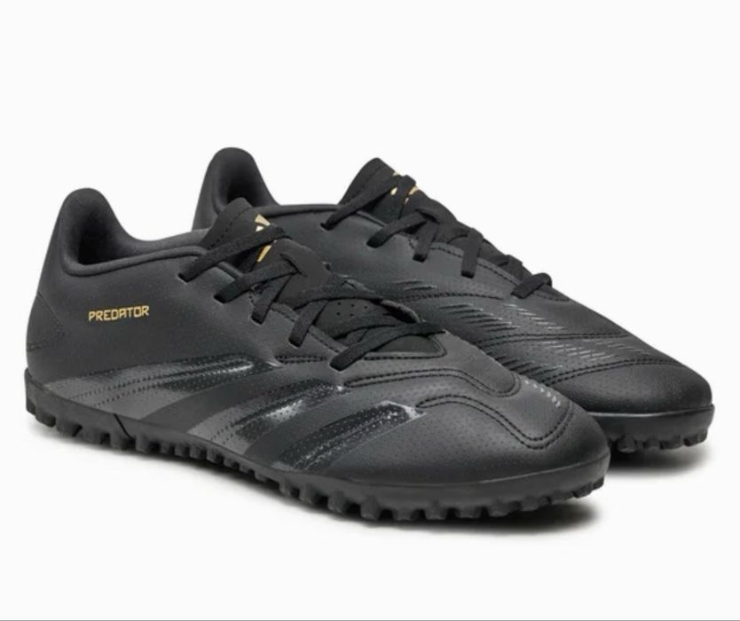 Мъжки обувки за футбол 44 номерPredator Club Turf Boots