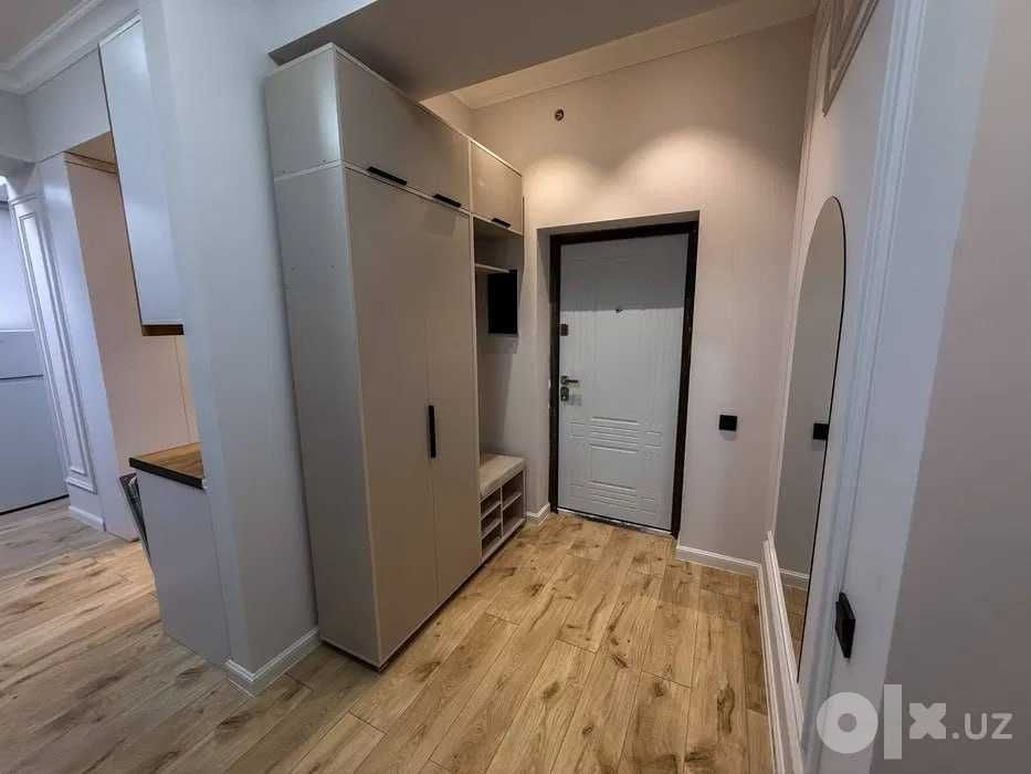 NUKUS AVENUE между Глинкой и Нукусской — 63,20 м²`