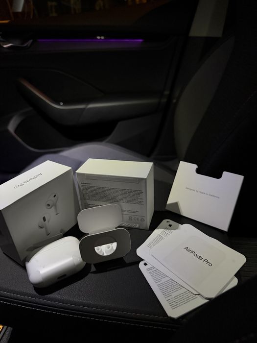 Airpods Pro 3 ЧИСТО НОВИ