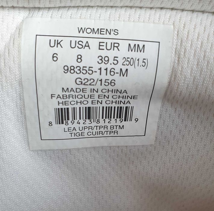 Ghete Palladium Revolt Sport Ranger '39.5 , albe , NOI , Eticheta