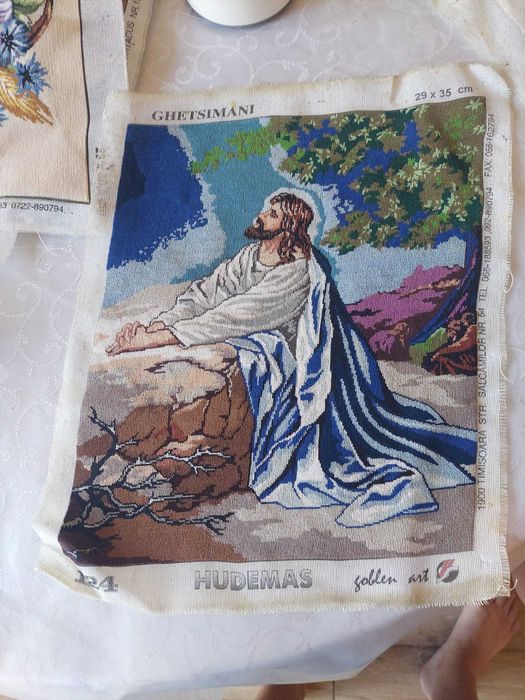 Goblenuri lucrate manual,vechi de 25 ani