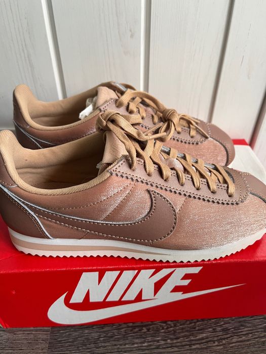NIKE CORTEZ Оригинални дамски маратонки номер 36
