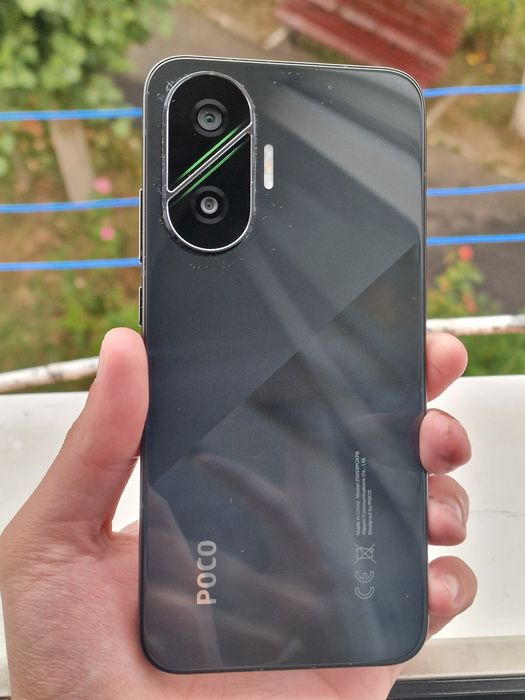 Xiaomi Poco F7 (12GB RAM/256GB) - Stare Impecabilă