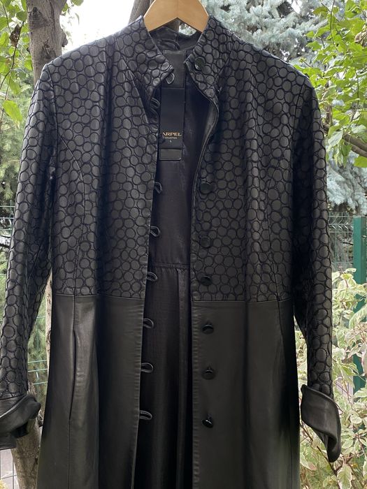 Кожанный плащ