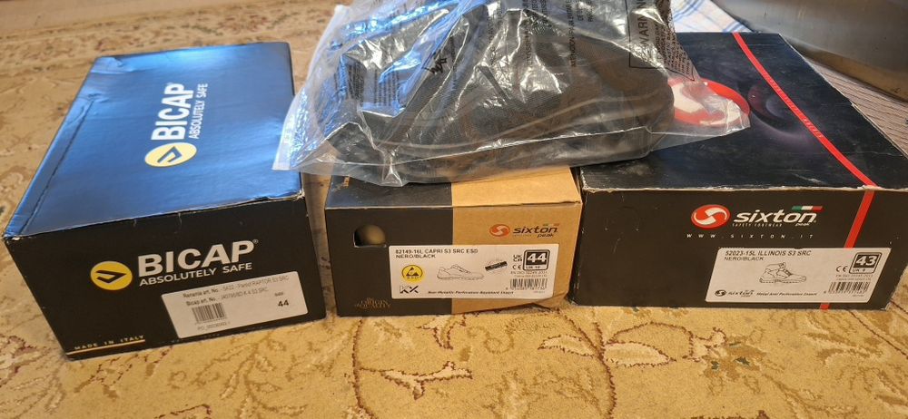 Bocanci de lucru nr 44