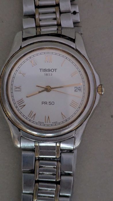 Кварцов ръчен часовник Tissot