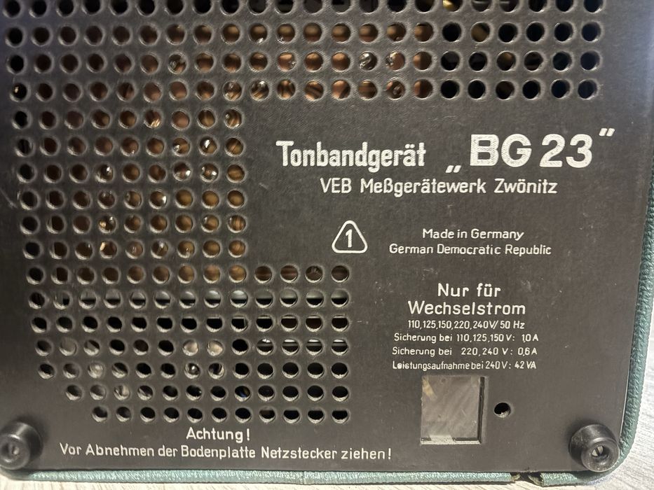 Magnetofon pe lampi RFT BG 23