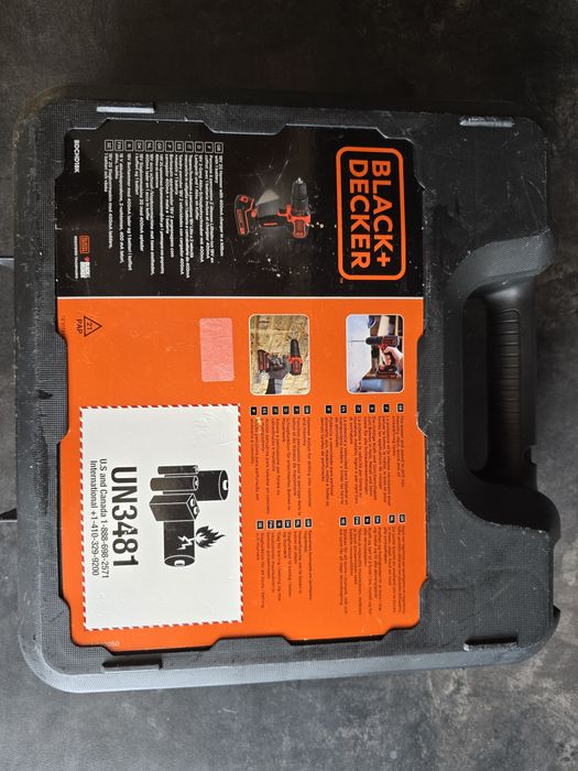 Винтоверт Black & Decker BDCHD18К