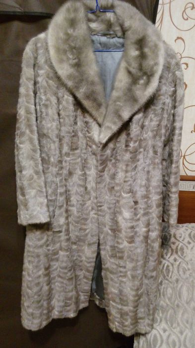 Женские натуральные шубы