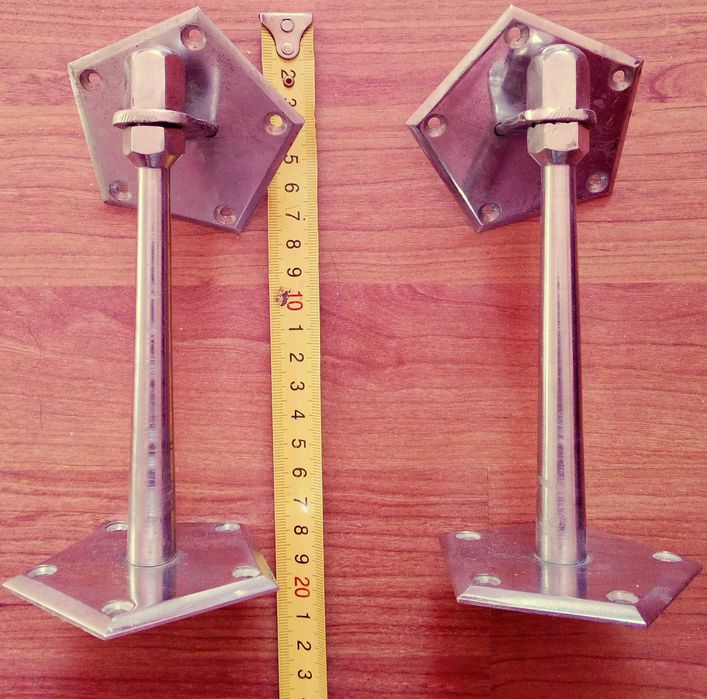 Продам! кронштейн