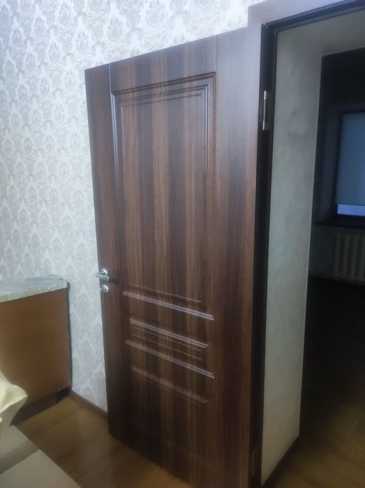 Двери для дома..