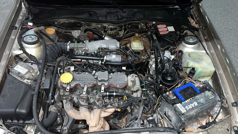 Продам машину опел вектра